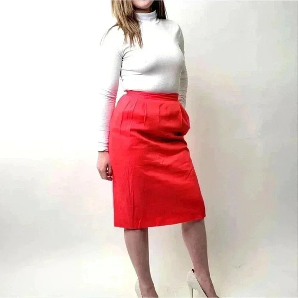 Vintage 1960s Mod Salmon Pink Pencil Skirt - 8 - Picture 6 of 10